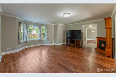 19 Bradford Road, Edison, NJ 08820 - Photo 7