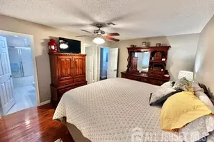 589 Madison Dr, Monroe Township, NJ 08831 - Photo 25
