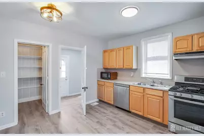 81 Woodbridge Avenue, Highland Park, NJ 08904 - Photo 11