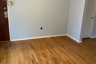 1105 N Oaks Blvd N, North Brunswick Township, NJ 08902 - Photo 5