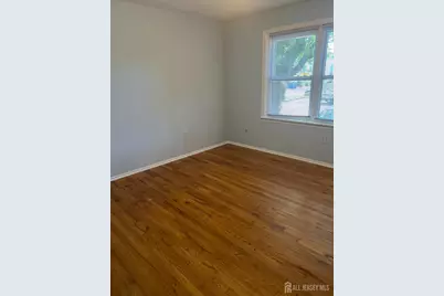 1105 N Oaks Boulevard N, North Brunswick Township, NJ 08902 - Photo 13