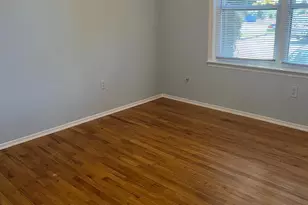 1105 N Oaks Blvd N, North Brunswick Township, NJ 08902 - Photo 13