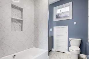 19 Newfield St, East Orange, NJ 07017 - Photo 5