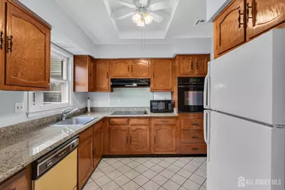 452-A Roxbury Lane, Monroe Township, NJ 08831 - Photo 15