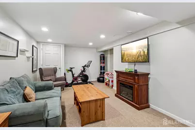 13 Highview Road, East Brunswick Township, NJ 08816 - Photo 29