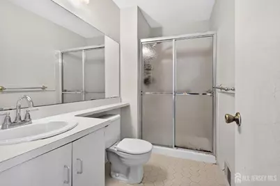 32 Crabapple Lane, Franklin Township, NJ 08823 - Photo 13