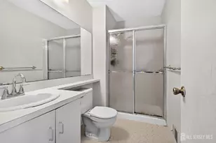 32 Crabapple Ln, Franklin Township, NJ 08823 - Photo 13