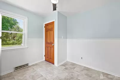 16 Eisenhower Avenue, Spotswood, NJ 08884 - Photo 19