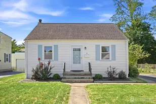 16 Eisenhower Ave, Spotswood, NJ 08884 - Photo 1