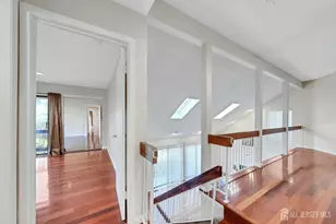 148 Linda Ln, Edison, NJ 08820 - Photo 23