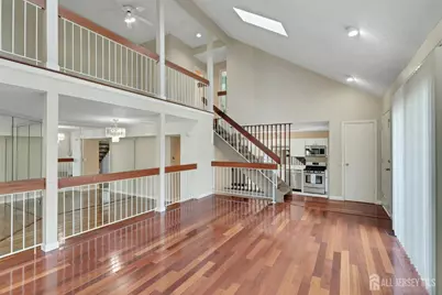 148 Linda Lane, Edison, NJ 08820 - Photo 7
