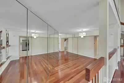 148 Linda Lane, Edison, NJ 08820 - Photo 9