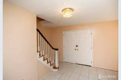14 Woodmere Rd Road, North Brunswick Township, NJ 08902 - Photo 15