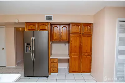 14 Woodmere Rd Road, North Brunswick Township, NJ 08902 - Photo 37
