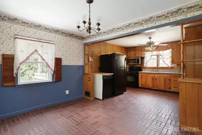 414 S Madison Avenue S, Dunellen, NJ 08812 - Photo 9
