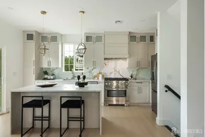 141 Lund Avenue, Edison, NJ 08820 - Photo 5