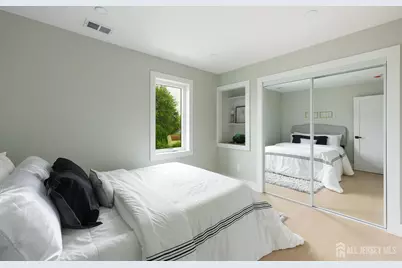 141 Lund Avenue, Edison, NJ 08820 - Photo 19