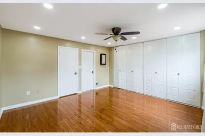 32 Chelsea Way, Bridgewater, NJ 08807 - Photo 19
