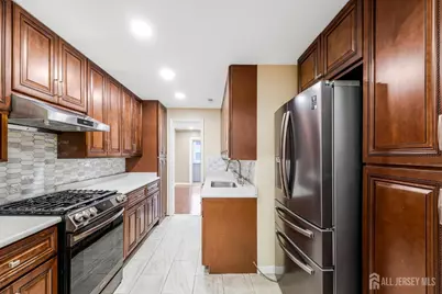 32 Chelsea Way, Bridgewater, NJ 08807 - Photo 9