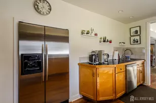 19 Rebecca Pl, Piscataway Township, NJ 08854 - Photo 11