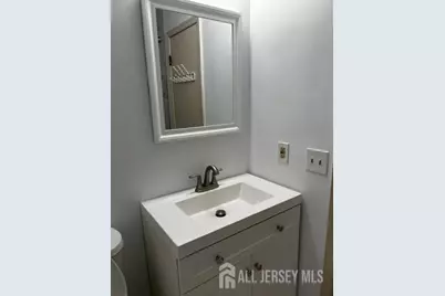 181 Hampshire Court, Piscataway Township, NJ 08854 - Photo 5