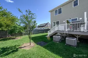 112 Valerie Dr, Manville, NJ 08835 - Photo 29