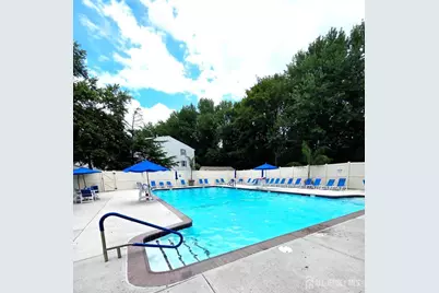 31 Hemlock Court, Hamilton Township, NJ 08619 - Photo 3