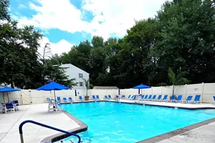 31 Hemlock Ct, Hamilton Township, NJ 08619 - Photo 3