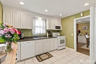 2 Helen Ave, Freehold Township, NJ 07728 - Photo 13