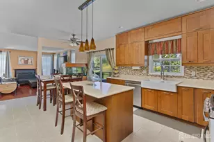 20 Mitchell Dr, Monroe Township, NJ 08831 - Photo 19