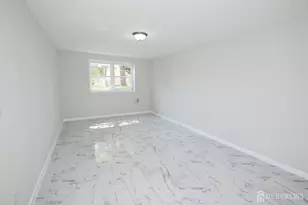 271 College Dr, Edison, NJ 08817 - Photo 7