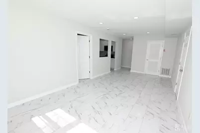 271 College Drive, Edison, NJ 08817 - Photo 5