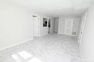 271 College Dr, Edison, NJ 08817 - Photo 5