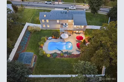 6 Sherry Road, East Brunswick Township, NJ 08816 - Photo 5