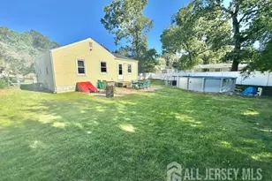 72 Fernhead Ave, Spotswood, NJ 08884 - Photo 21