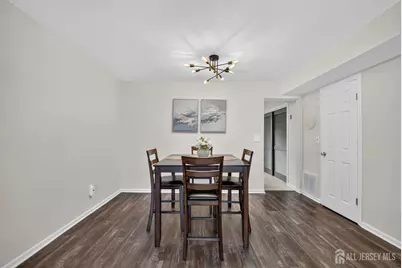 207 Mandon Court, South Brunswick Township, NJ 08540 - Photo 7
