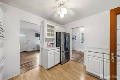 26 Bradford Road, East Brunswick Township, NJ 08816 - Photo 9