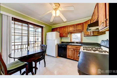 112 Madison Drive, South Plainfield, NJ 07080 - Photo 15