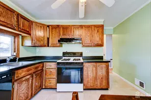 112 Madison Dr, South Plainfield, NJ 07080 - Photo 17