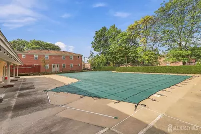 21 York Drive #3B, Edison, NJ 08817 - Photo 25