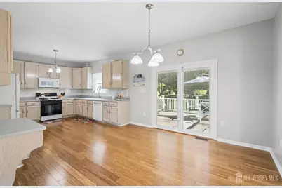 11 Camelot Drive, Monroe Township, NJ 08831 - Photo 17