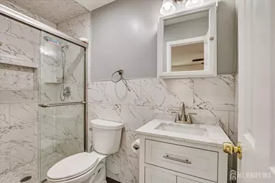12 Tulip Court, Edison, NJ 08820 - Photo 23