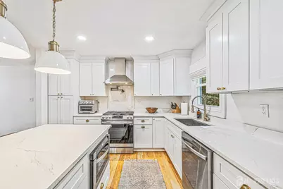 4 Bunker Hill Run, East Brunswick Township, NJ 08816 - Photo 17