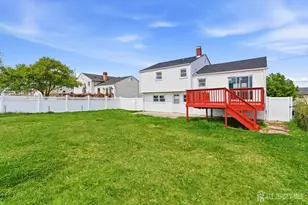 29 Swarthmore Dr, Carteret, NJ 07008 - Photo 35
