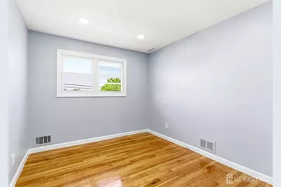 29 Swarthmore Drive, Carteret, NJ 07008 - Photo 25