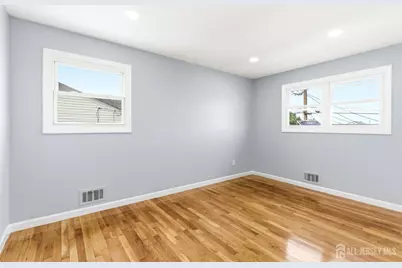 29 Swarthmore Drive, Carteret, NJ 07008 - Photo 23