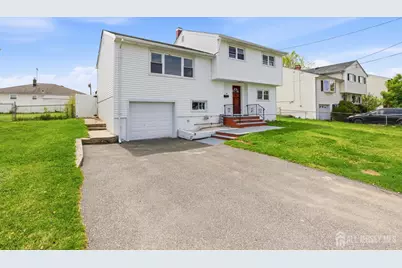 29 Swarthmore Drive, Carteret, NJ 07008 - Photo 3