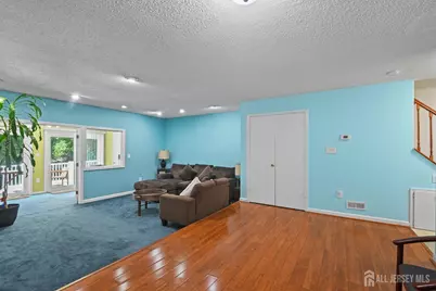 67 Albury Way, North Brunswick Township, NJ 08902 - Photo 11