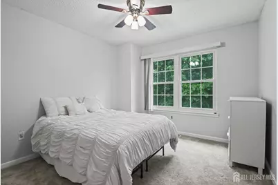 67 Albury Way, North Brunswick Township, NJ 08902 - Photo 17
