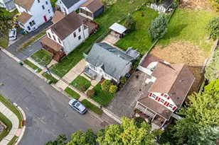 8 Fox Rd, Edison, NJ 08817 - Photo 7